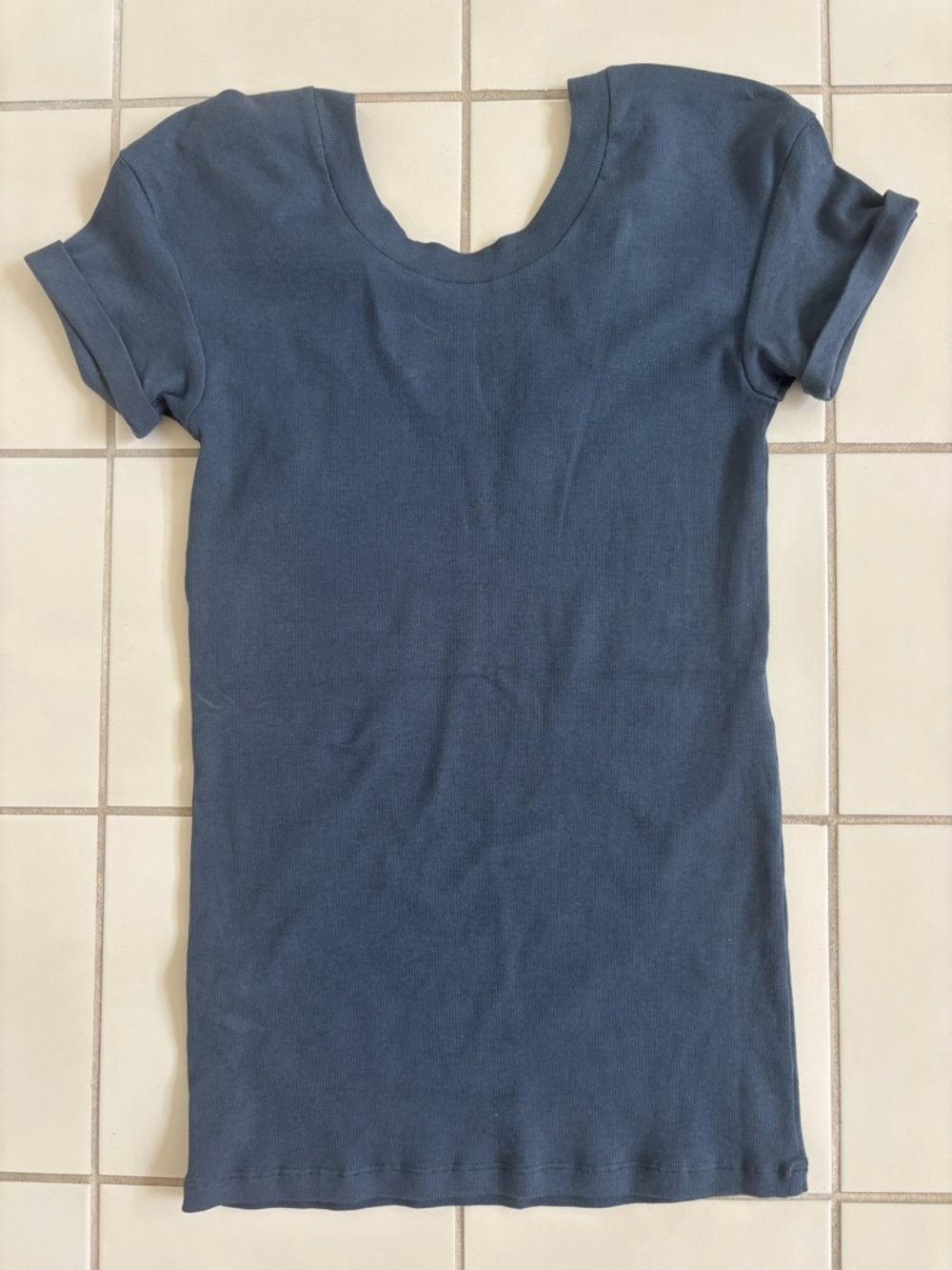 Brunello Cucinelli Women’s Blue V-Neck Short Sleeve Top - Picture 5 of 5